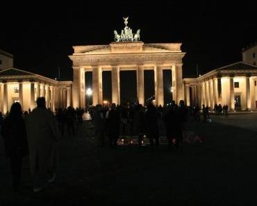 Berlin: 20 Monate IRAN Mahnwache