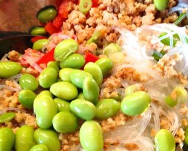 Glasnudelsalat mit Edamame