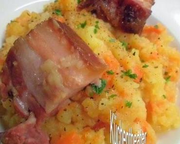 Steckrübenstampf mit Speck