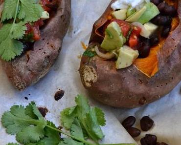 Savoury Wednesday: Ofen(süss)kartoffel mit Avocado, Koriander und Limette