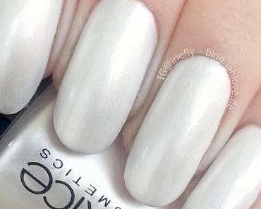 [Nails] Catrice "79 The Bride Takes It All"