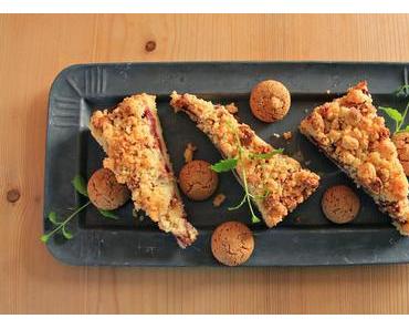 Kirsch-Streuselkuchen mit Amarettini