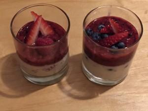 [Rezept] Panna Cotta mit Beeren