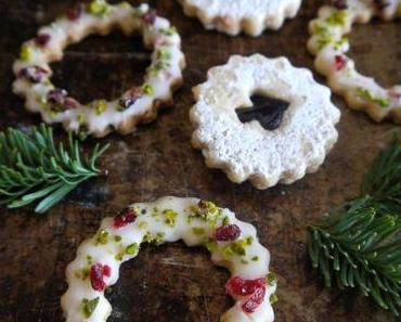 Weihnachtskekse – Cranberry-Pistazien-Kränze & Linzer Plätzchen mit Pflaumenmus