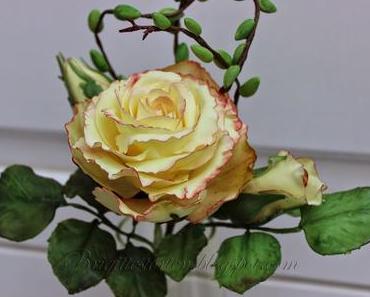 Zarte Rosen aus Blütenpaste, sugar roses, gumpaste flowers