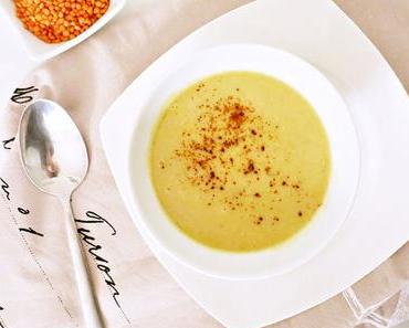 Rote Linsen-Kokos Suppe