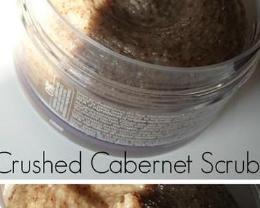 Caudalie Figurpflege Programm: Crushed Cabernet Scrub
