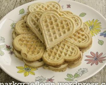 25. März, Frühlingsanfang in Schweden und Tag der Waffel (Våffeldagen) – Skrädmjölsvåffla und Kartoffelsuppe