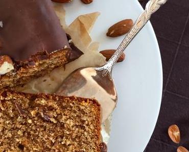 Saftiger Nusskuchen – Nussig, nussiger,… auf LAPATIsserie