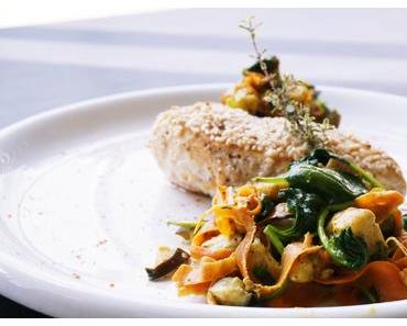 Sesam-Hühnchen mit Curry-Kokos-Gemüse