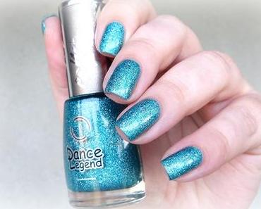 Dance Legend "Holy Diver" - in funkelnde Tiefen tauchen