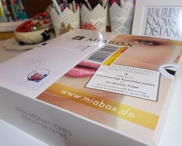 Miabox April- Unboxing ♥