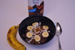 Schoko Porridge / Oatmeal mit Banane & Kokos