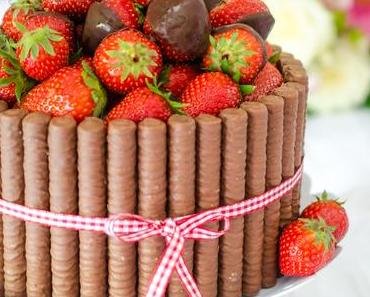 Erdbeer-Amicelli-Törtchen