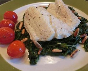 Steinbeißerfilet auf Blattspinat